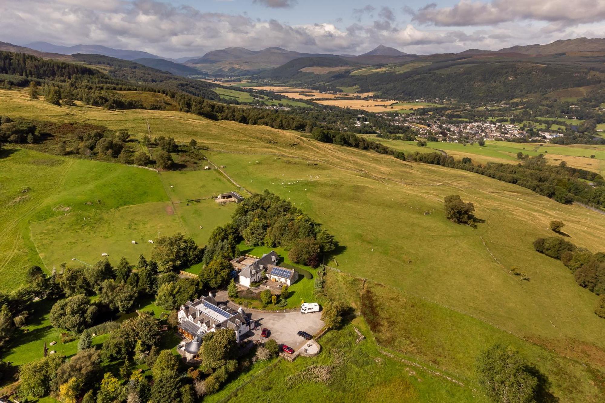 Errichel House And Cottages Aberfeldy Extérieur photo